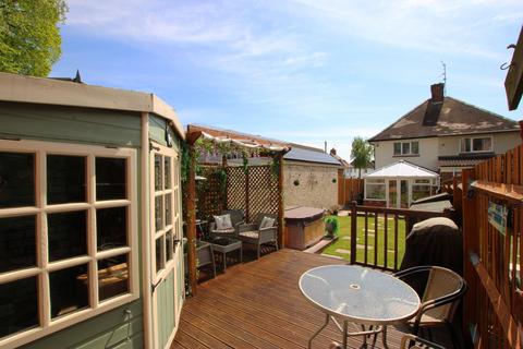 2 bedroom semi-detached house for sale, Wordsworth Road, Kettering, Northamptonshire, NN16