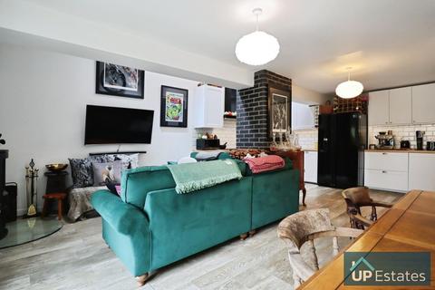 35 Arnold Road, Stoke Golding, Nuneaton, CV13 6JG