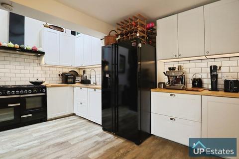35 Arnold Road, Stoke Golding, Nuneaton, CV13 6JG