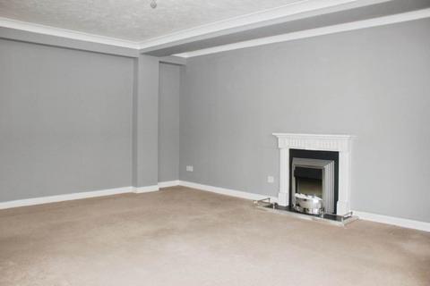 2 bedroom retirement property for sale, GUIDE PRICE £140,000 - £150,000 - Gordon Road, Southend On Sea
