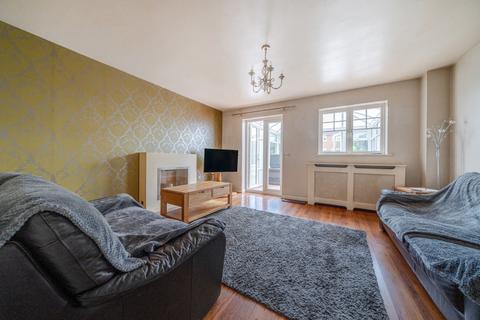 3 bedroom terraced house for sale, Knockhall Road, Greenhithe, Kent, DA9