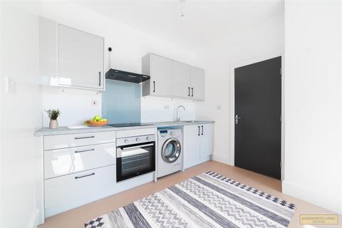 2 bedroom apartment to rent, Northgate House, Blackburn Town Center, Blackburn