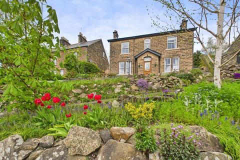 4 bedroom detached house for sale, Bakewell Road, Matlock DE4