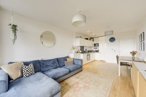 1 bedroom flat for sale, Adenmore Road, Catford, London, SE6