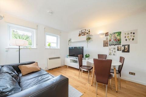 1 bedroom flat for sale, Banim Street, London W6