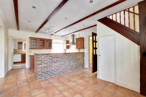 2 bedroom detached house for sale, Main Street, Peasmarsh
