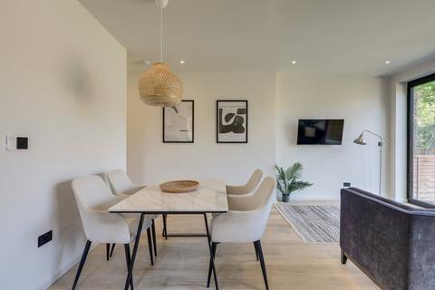 2 bedroom flat for sale, Devonshire Road, Forest Hill, London, SE23