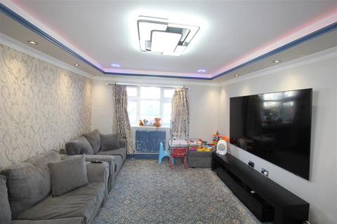74 Meeson Road, London, E15 4AP