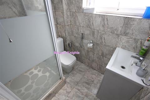 74 Meeson Road, London, E15 4AP
