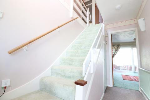3 bedroom semi-detached house to rent, Luton LU3