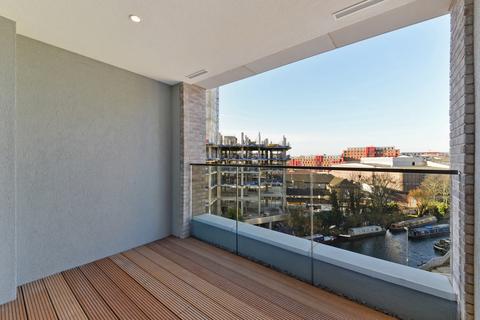 2 bedroom flat to rent, Onyx Apartments, 98 Camley Street, King's Cross, London, N1C