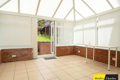 3 bedroom semi-detached house to rent, Anita Croft, Birmingham B23