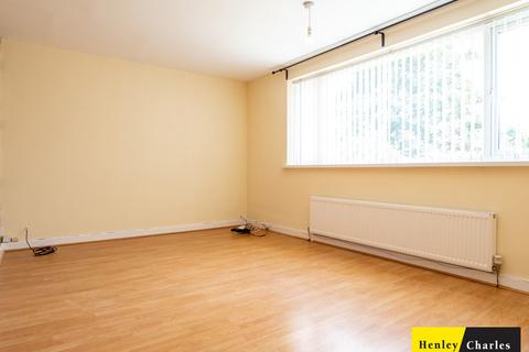 3 bedroom semi-detached house to rent, Anita Croft, Birmingham B23