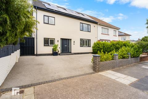 5 bedroom semi-detached house for sale, Brandreth Road, Penylan, Cardiff