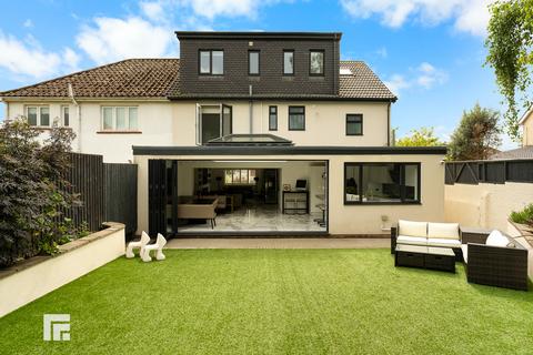 28 Brandreth Road, Cardiff, CF23 5NW