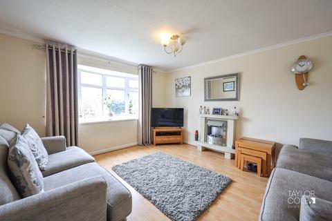 undefined, Perrycrofts Crescent, Perrycrofts