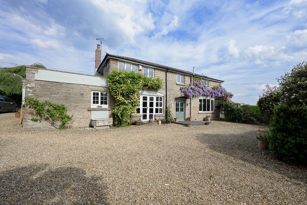 1-The Coach House-38