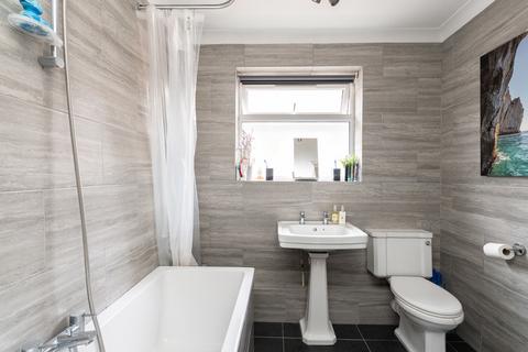 3 bedroom maisonette for sale, St. Pauls Road West, Dorking