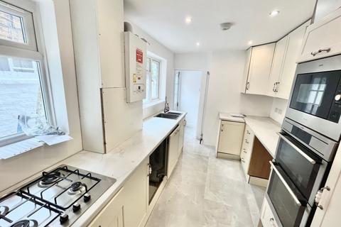 4 bedroom house for sale, Third Avenue, London W10