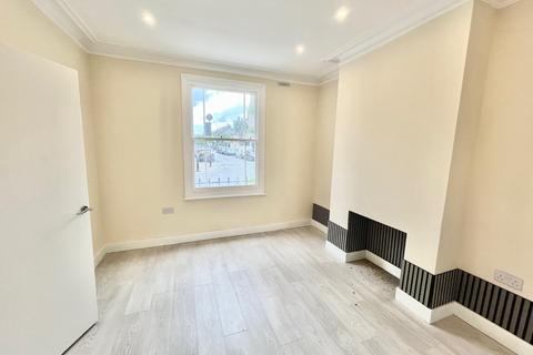 4 bedroom house for sale, Third Avenue, London W10