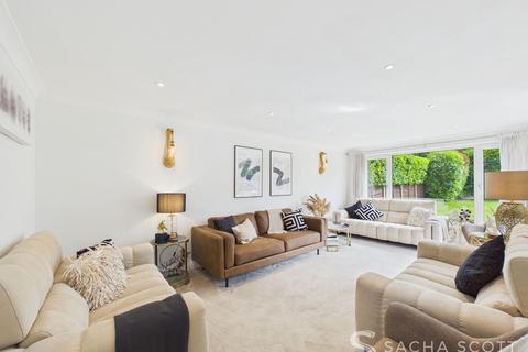 64 High Beeches, Banstead, SM7 1NB