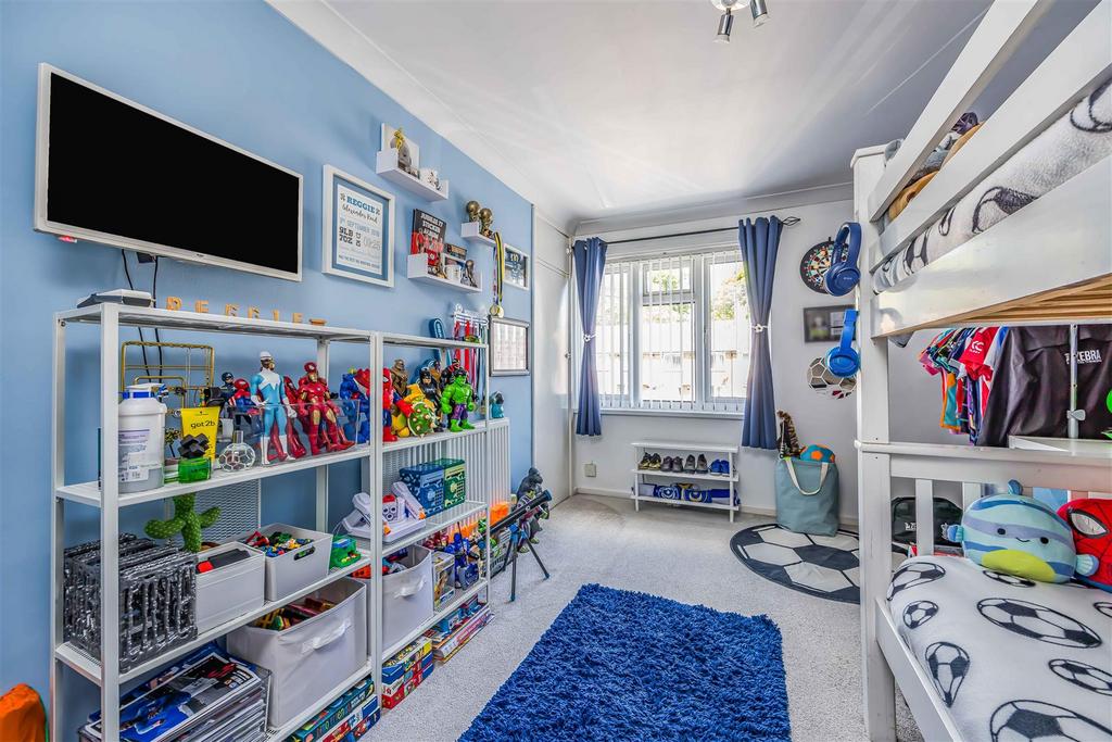 33 Billy Lawn Avenue, Havant-Small-Portico Marketin