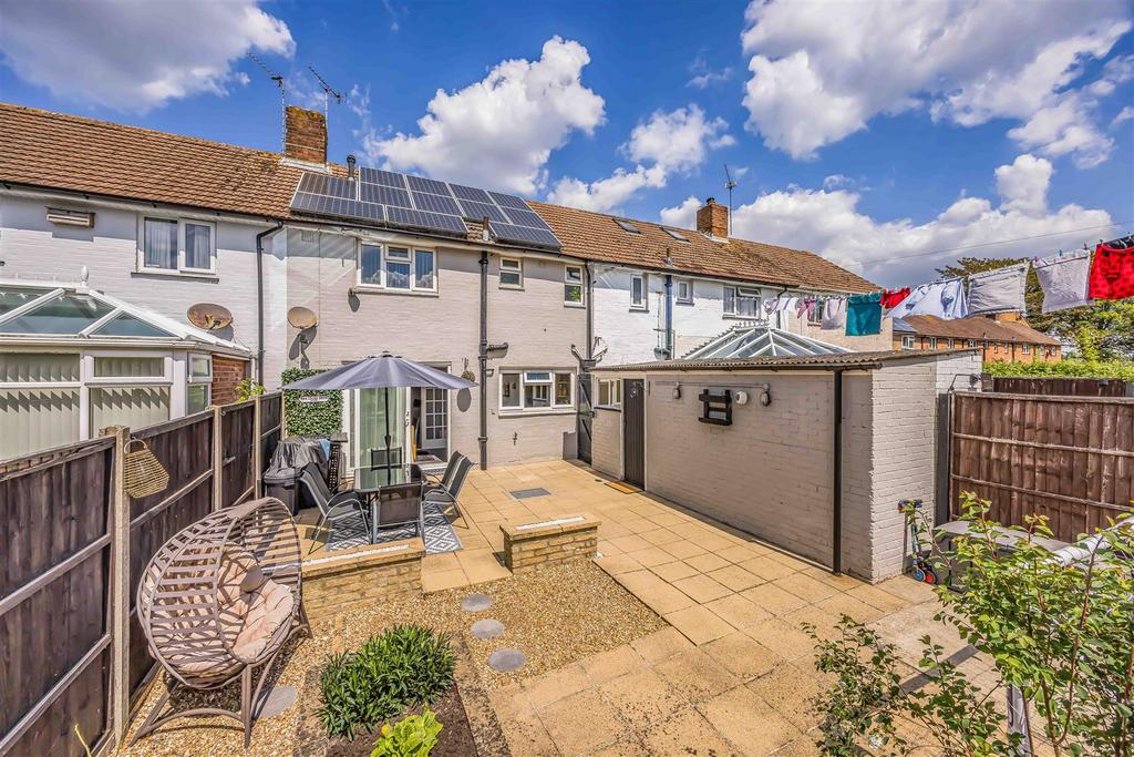 33 Billy Lawn Avenue, Havant-Small-Portico Marketin