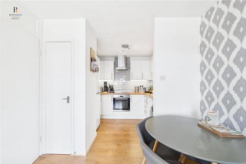 17 Groveside Close, Carshalton, SM5 2EQ