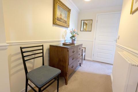 2 bedroom retirement property for sale, Shipbourne Road, St. Giles Lodge, TN10