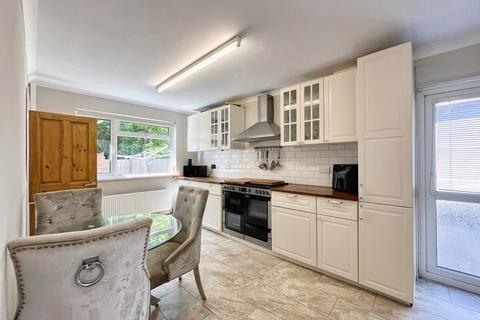 1 Bryncatwg, Neath, SA10 8BG