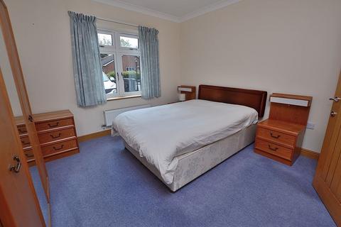 3 bedroom detached bungalow for sale, 1 Brookside Place, Woodhall Spa