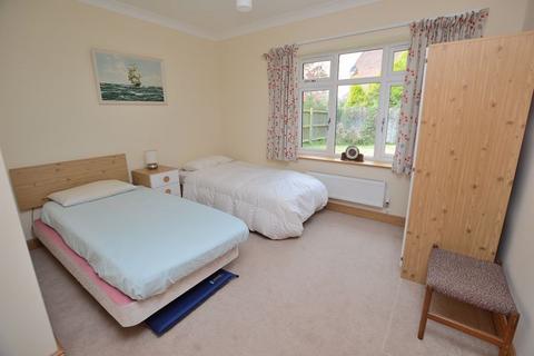 3 bedroom detached bungalow for sale, 1 Brookside Place, Woodhall Spa