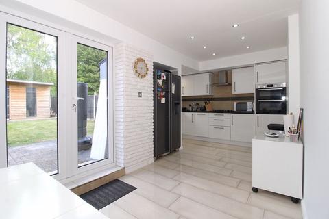 3 bedroom semi-detached house for sale, Mountbatten Road, Walsall, WS2 0HN