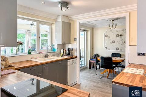 25 Falcon Close, Walsall, WS6 7LJ