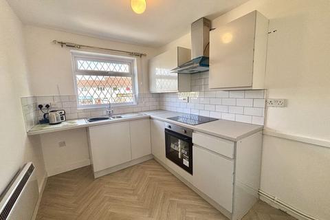17 Cherry Tree Court, Calne, SN11 9ES