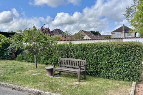 17 Cherry Tree Court, Calne, SN11 9ES