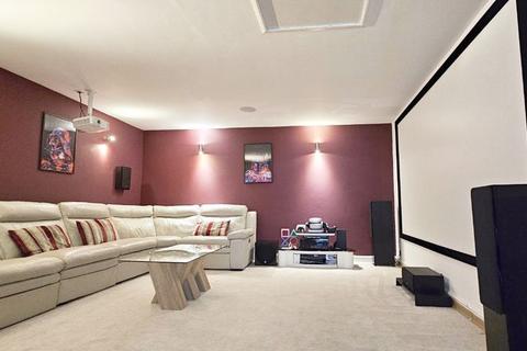 6 Wells Close, Cheshunt, Waltham Cross, EN7 6WT