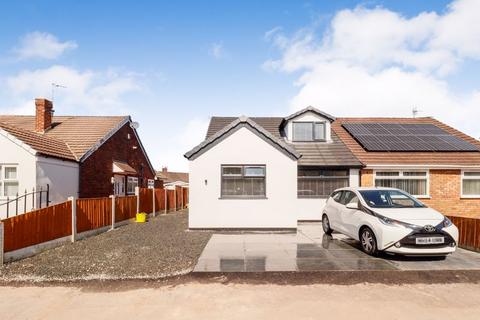 3 bedroom semi-detached bungalow for sale, Monroe Close, Woolston, WA1