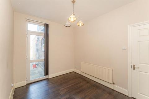 26 Allens Road, Enfield, EN3 4PN