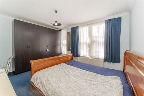 26 Allens Road, Enfield, EN3 4PN