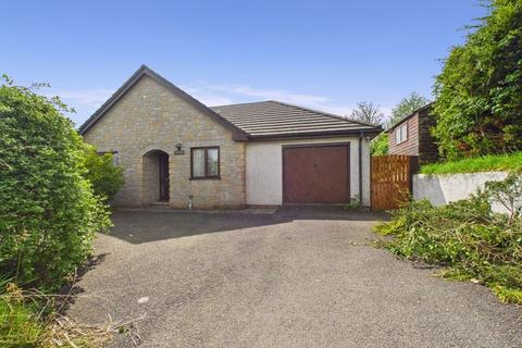 3 bedroom bungalow for sale, Heather Lane, Hayle - Spacious and detached