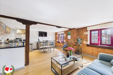1 bedroom apartment for sale, The Docks, Gloucester