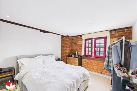 1 bedroom apartment for sale, The Docks, Gloucester
