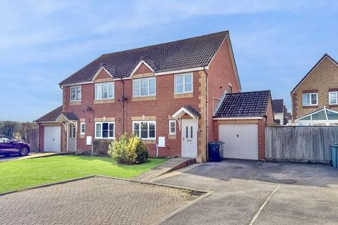 3 bedroom semi-detached house for sale, Osborne Chase, Cowes PO31