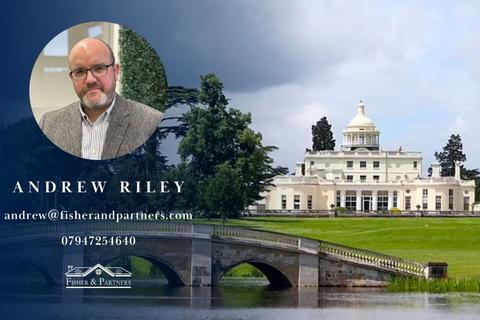 5 bedroom detached house for sale, Stoke Green, Stoke Poges, Buckinghamshire
