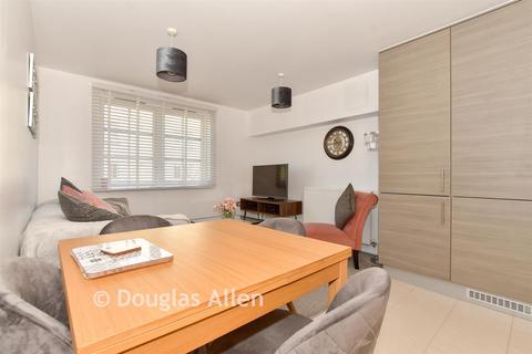 undefined, Gainsborough Close, Basildon, Essex