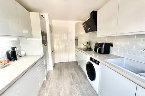 undefined, Linden Close, Cheshire WA13