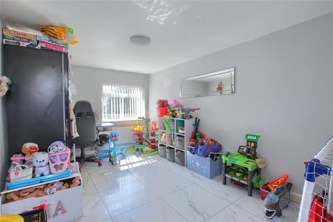 6 Ayton Crescent, Middlesbrough, TS6 9HF