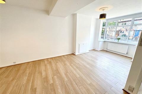 3 bedroom house to rent, Harrow Road, Leytonstone