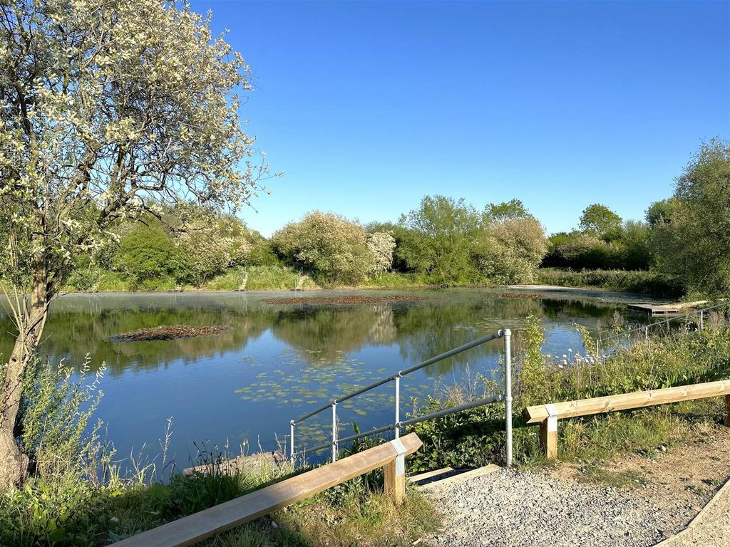 Lovely Lakeside Setting 104